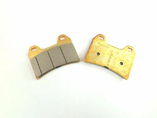 Колодки пер R-Nine T, F800R под 2 шпильки 34117696593 BMW Motorrad