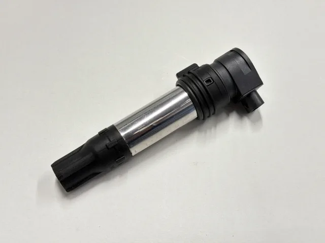 Катушка зажигания R1250 12138567157 BMW Motorrad