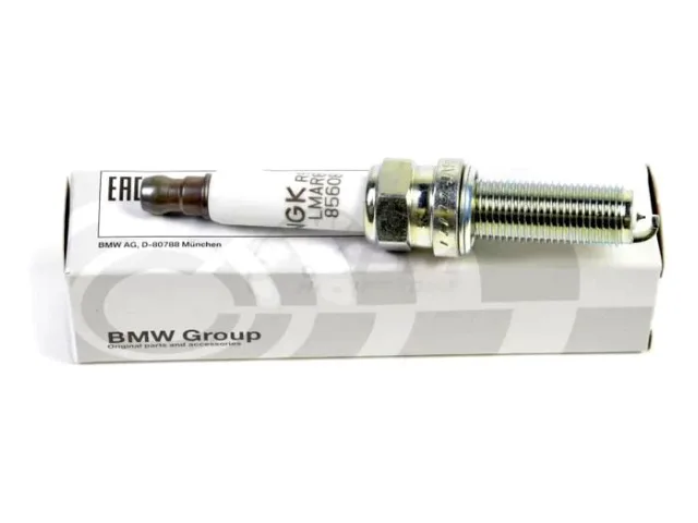 Свеча зажигания LMAR8AI-8 K1600 12127728657 BMW Motorrad