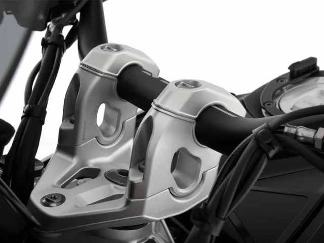 Проставки руля 38мм наклонные серебро (ERGO+) R1300GS(A), R1300RT 13300-000 Wunderlich, фото 3