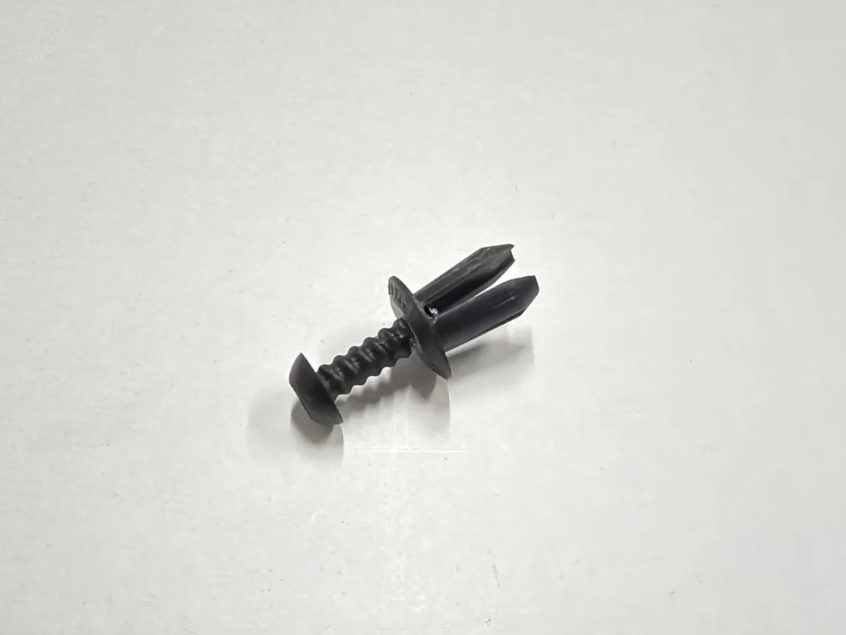 Заклепка с распорной втулкой 51168197908 BMW Motorrad