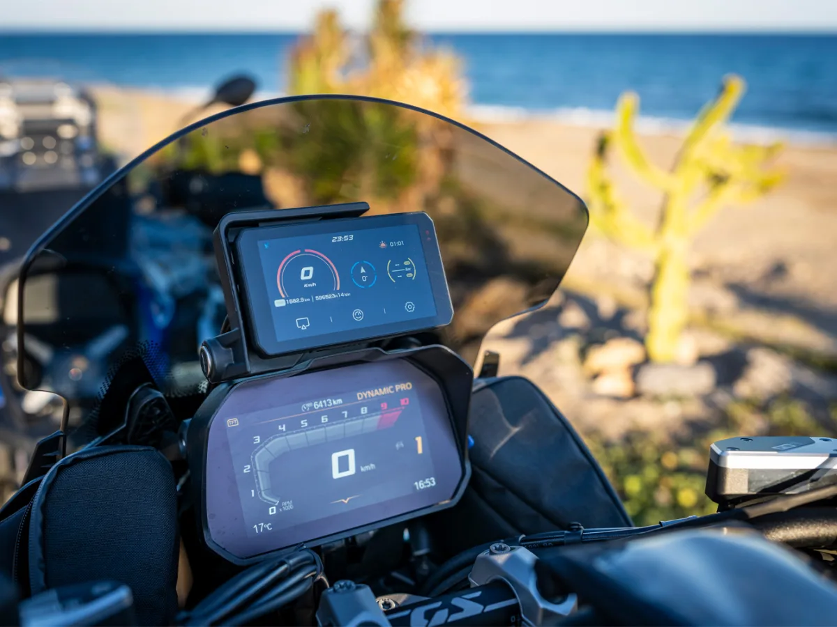 Козырек на приборную панель TFT (Wunderlich Glare shield for Cockpit TFT 6.5 inch - Connectivity Display - black), фото 10