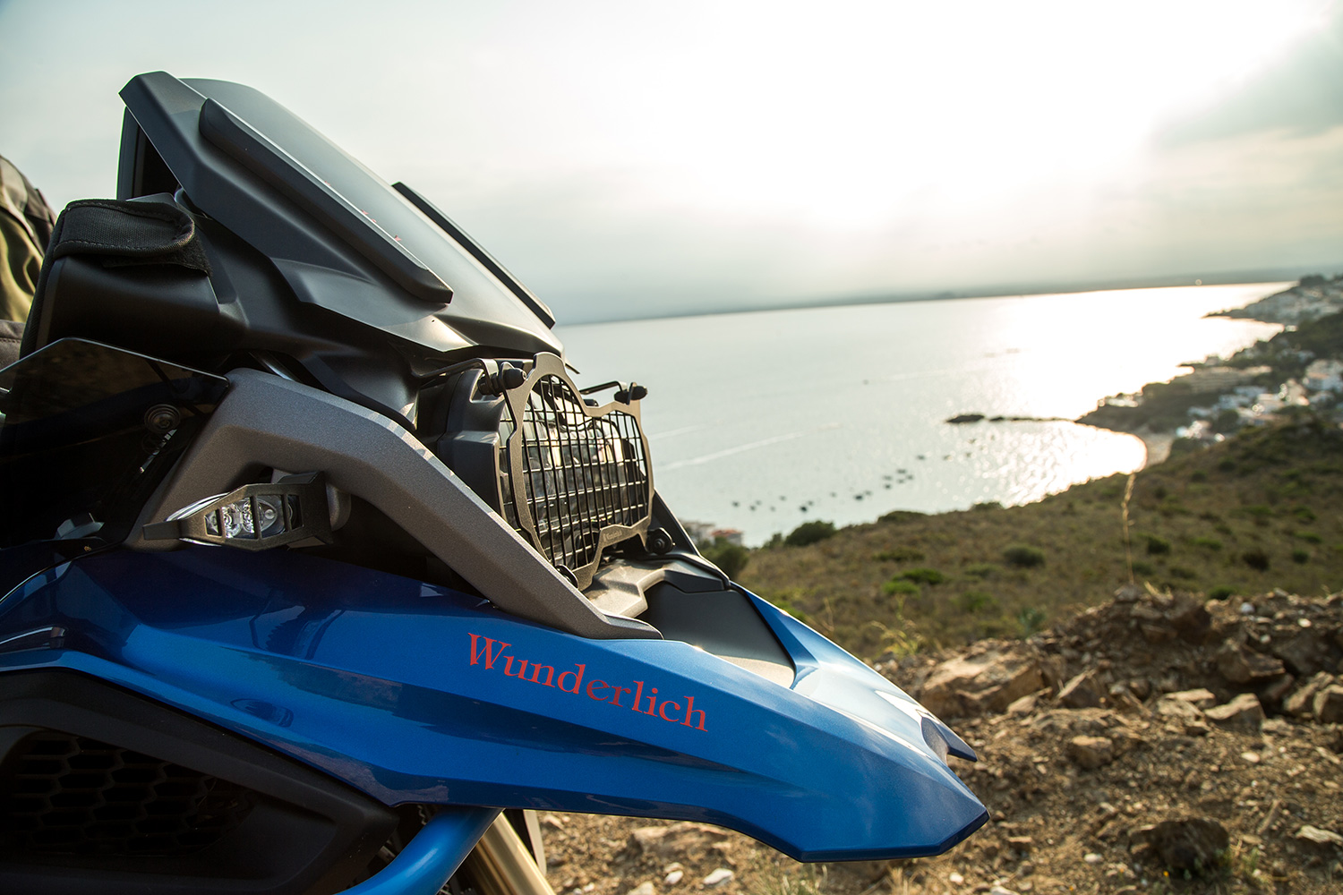 Решетка на фару откидная (Head light grille - foldable - black) R1200GS (2017-), R1250GS(A)