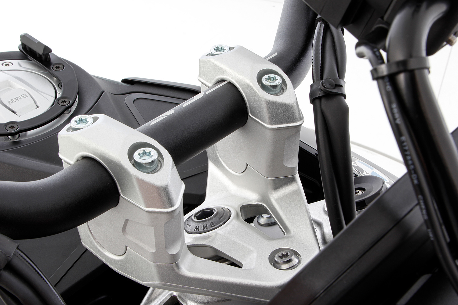 Проставки руля 40мм прямые серебро (ERGO) R1300GS(A), R1300RT